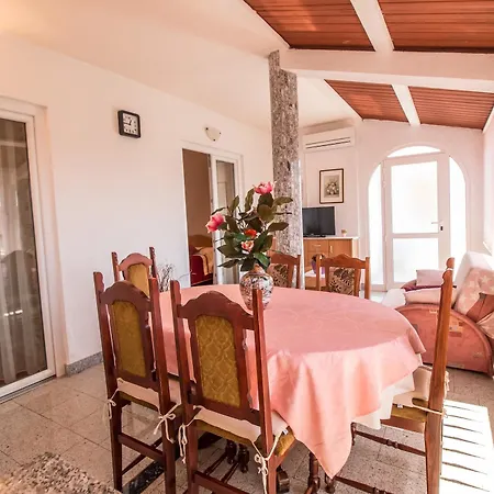 Divna * Rovinj