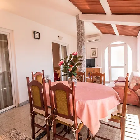 Divna Apartamento Rovinj