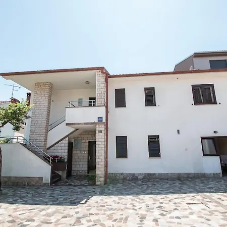 Divna Διαμέρισμα Ρόβινι